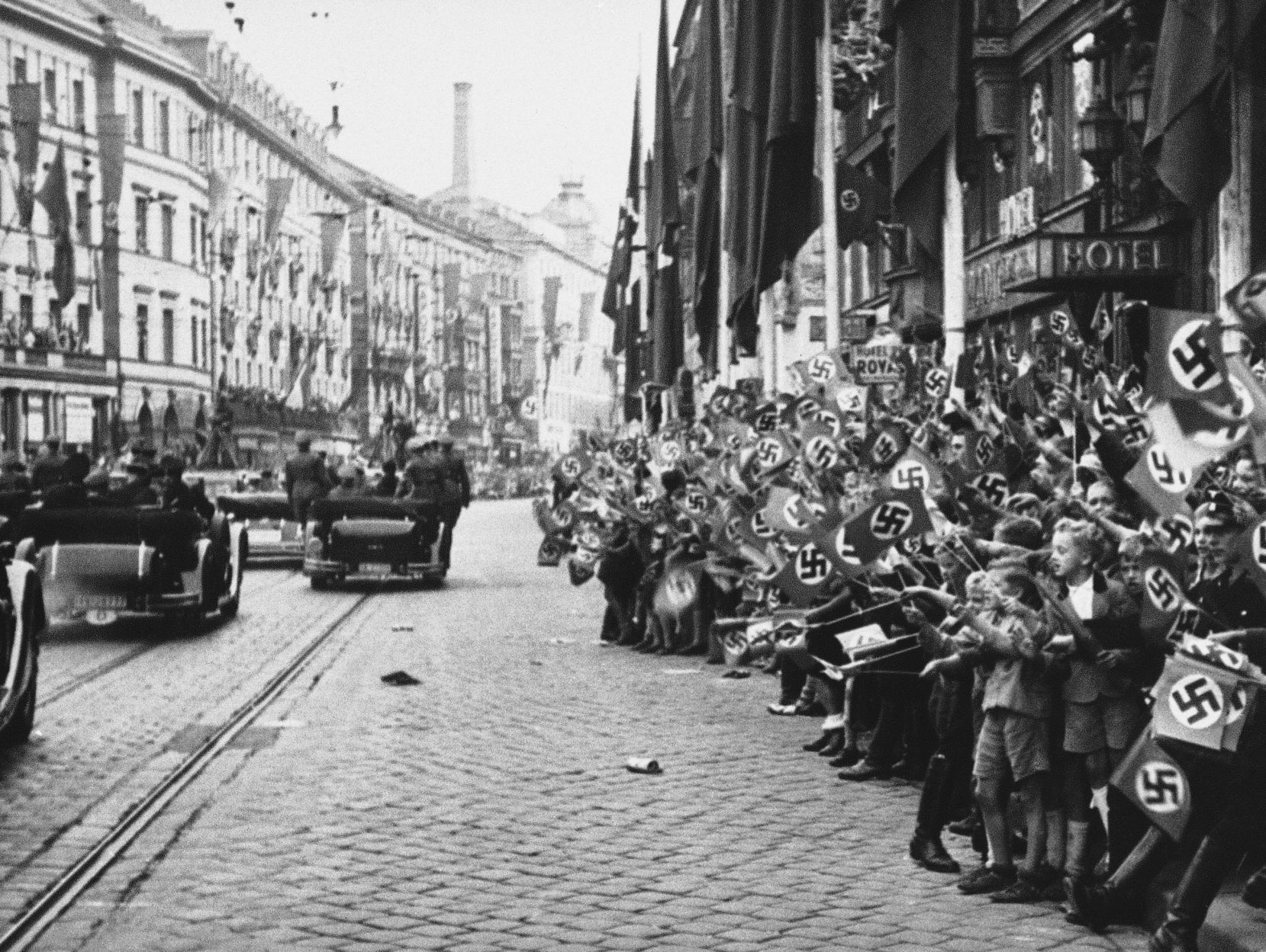 1938: Adolf Hitler, Benito Mussolini